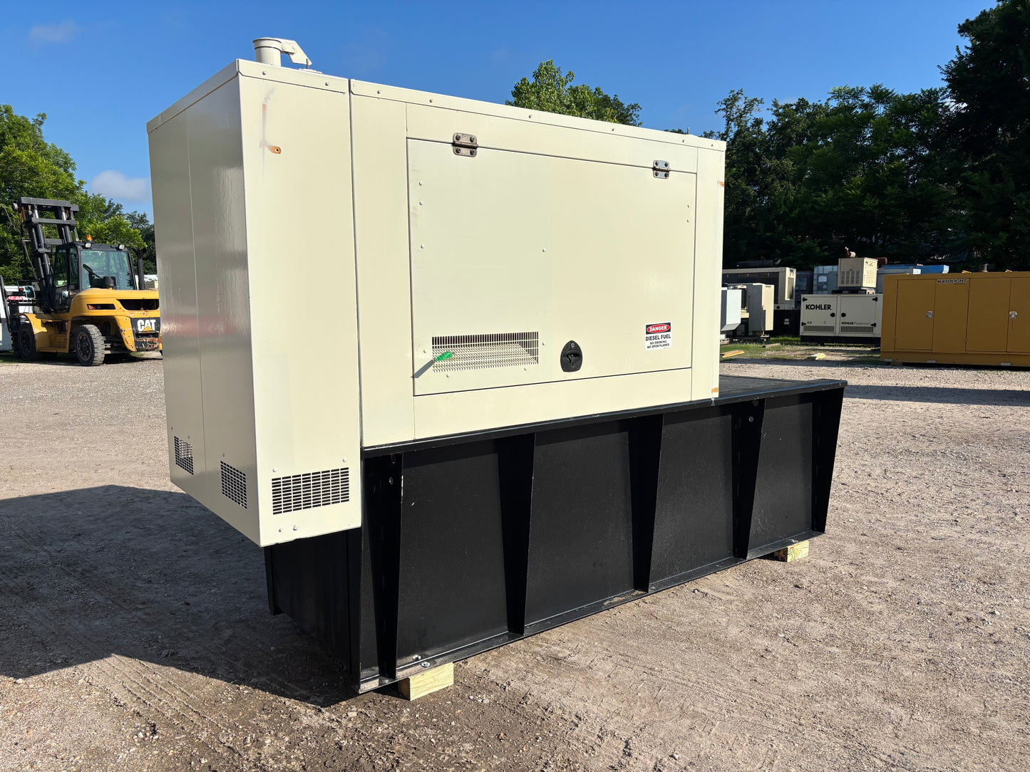 Olympian CAT 75kw 93Kva Diesel Generator 757 Hours
