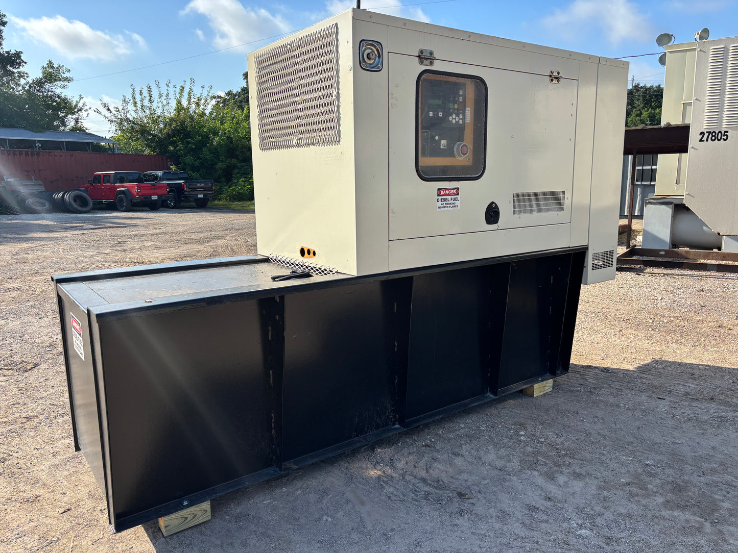 Olympian CAT 75kw 93Kva Diesel Generator 757 Hours