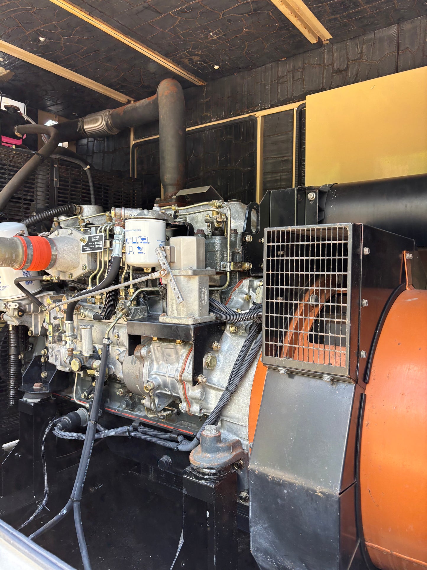 Generac 180kw 225Kva Diesel Generator 1,089 Hours