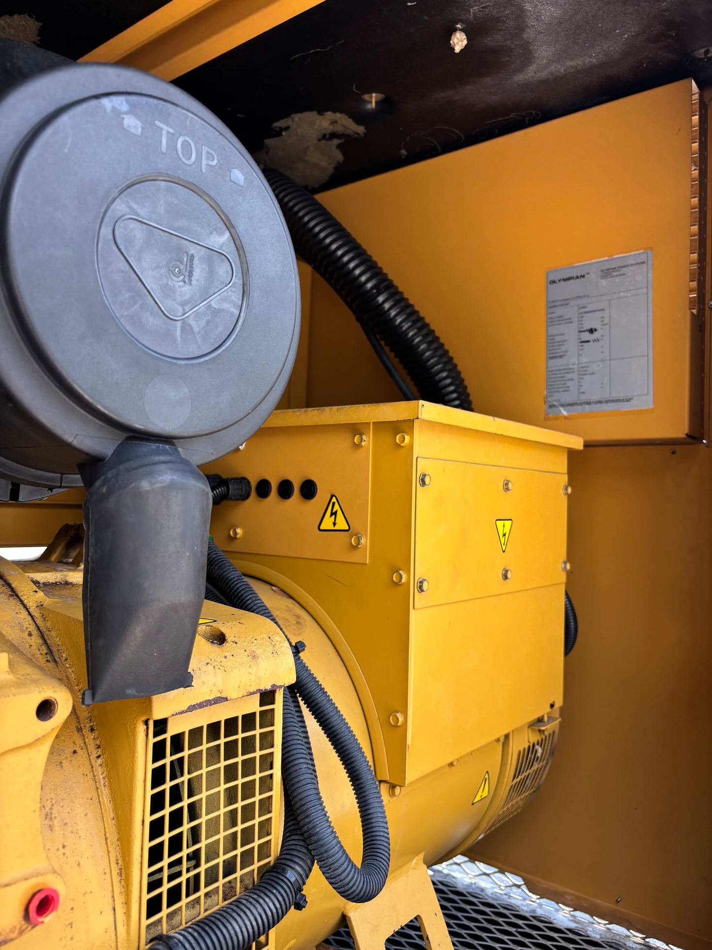 Olympian CAT 75kw 93Kva Diesel Generator 757 Hours