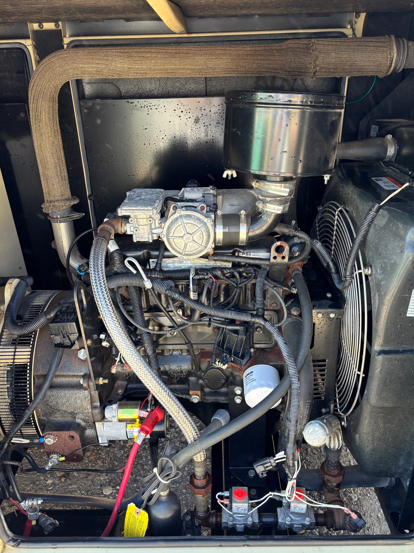 2011 Kohler 30kw 38Kva Natural Gas/Propane  Generator 223 hours
