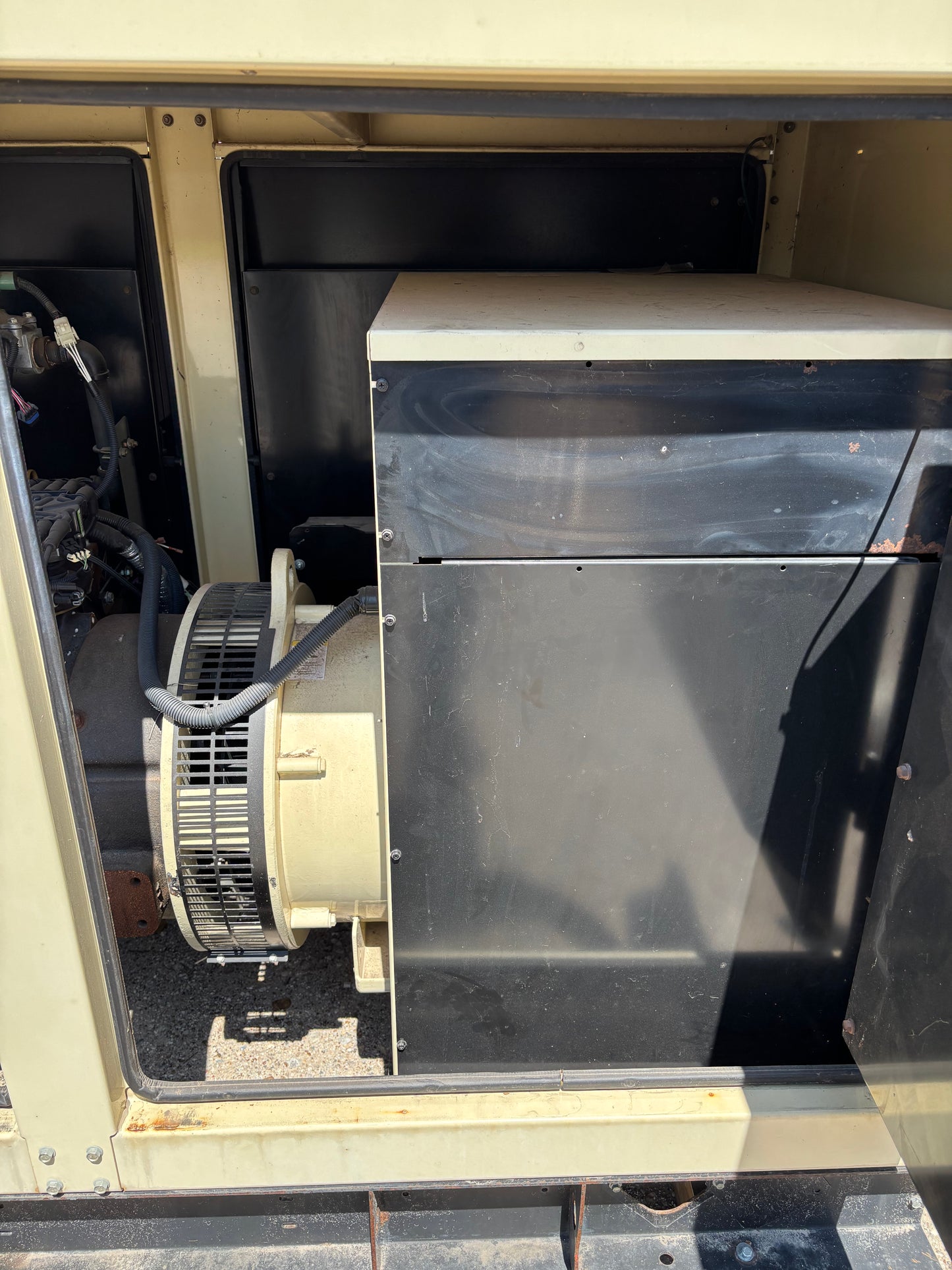 2011 Kohler 60kw Natural Gas/Propane Generator 209 Hours