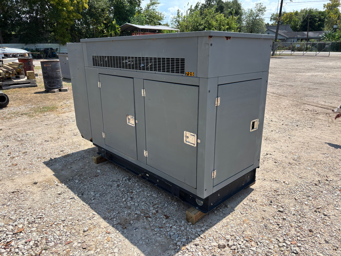 Generac 35kw Propane/Natural Gas Generator 347 Hours