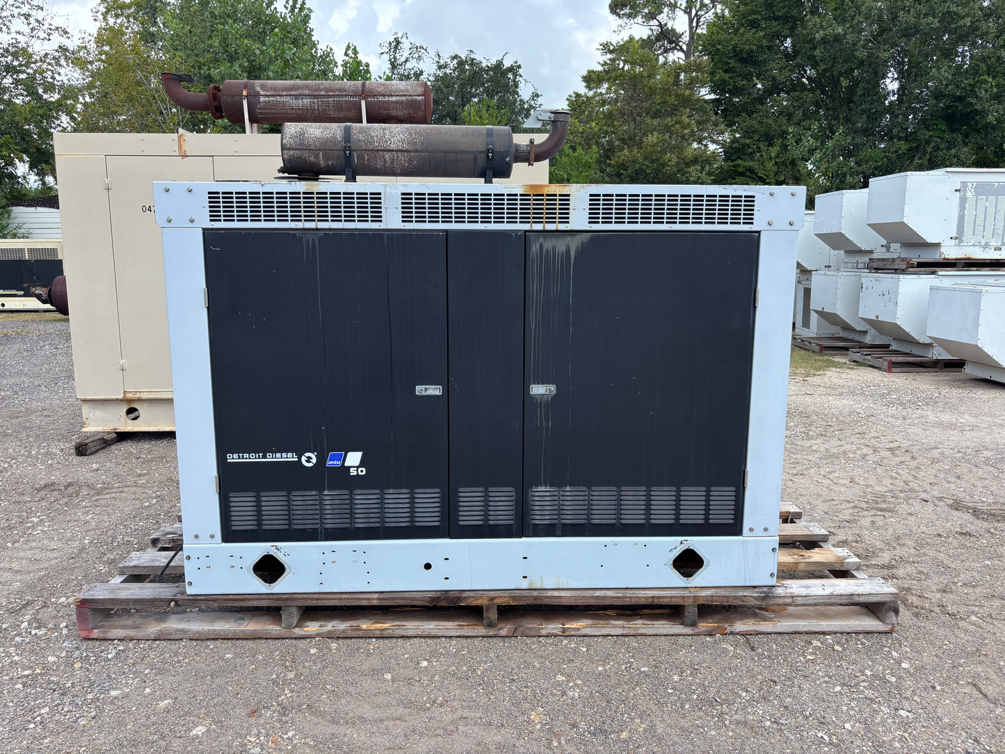 MTU 54kw Propane Generator 368 hours