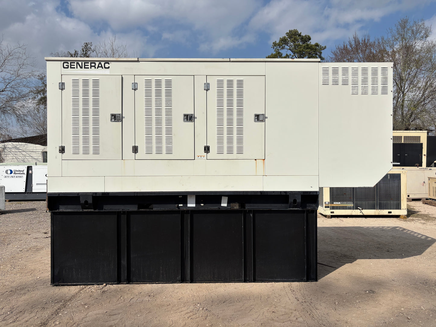 Generac 300kw Diesel Generator 715 Hours