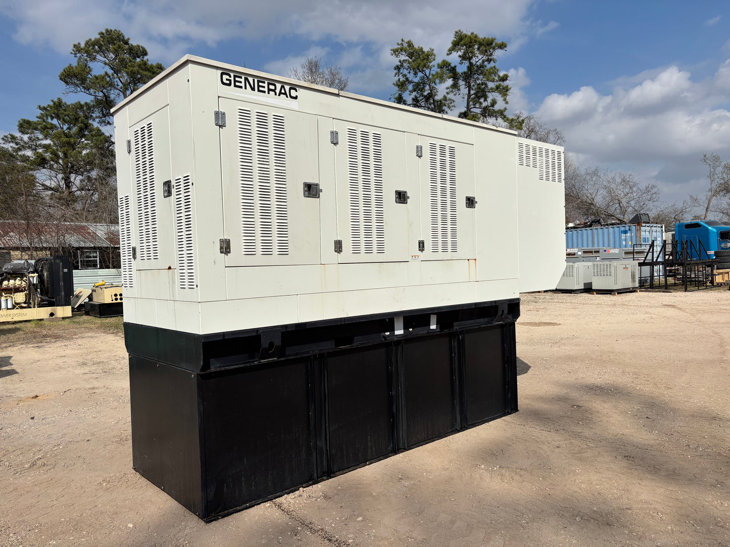 Generac 300kw Diesel Generator 715 Hours