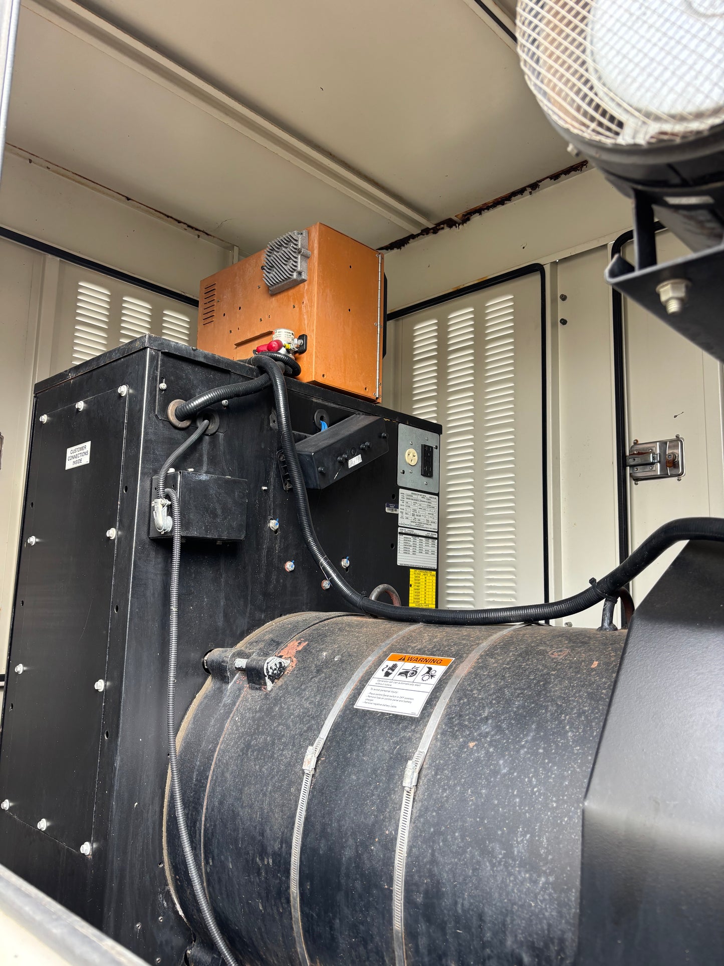 Generac 300kw Diesel Generator 715 Hours