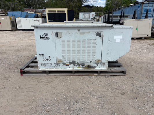 Lynx 30kw Natural gas/Propane Generator 718 Hours