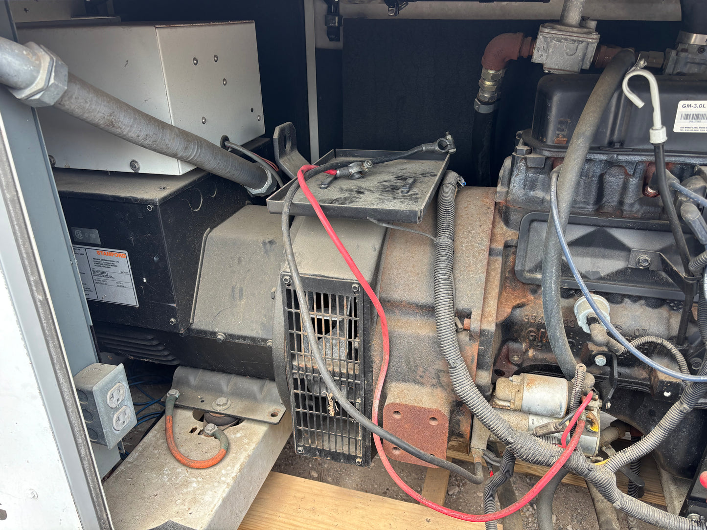 Lynx 30kw Natural gas/Propane Generator 718 Hours