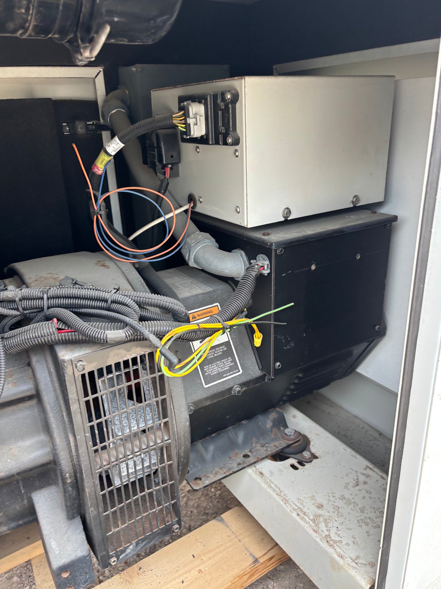 Lynx 30kw Natural gas/Propane Generator 491 Hours