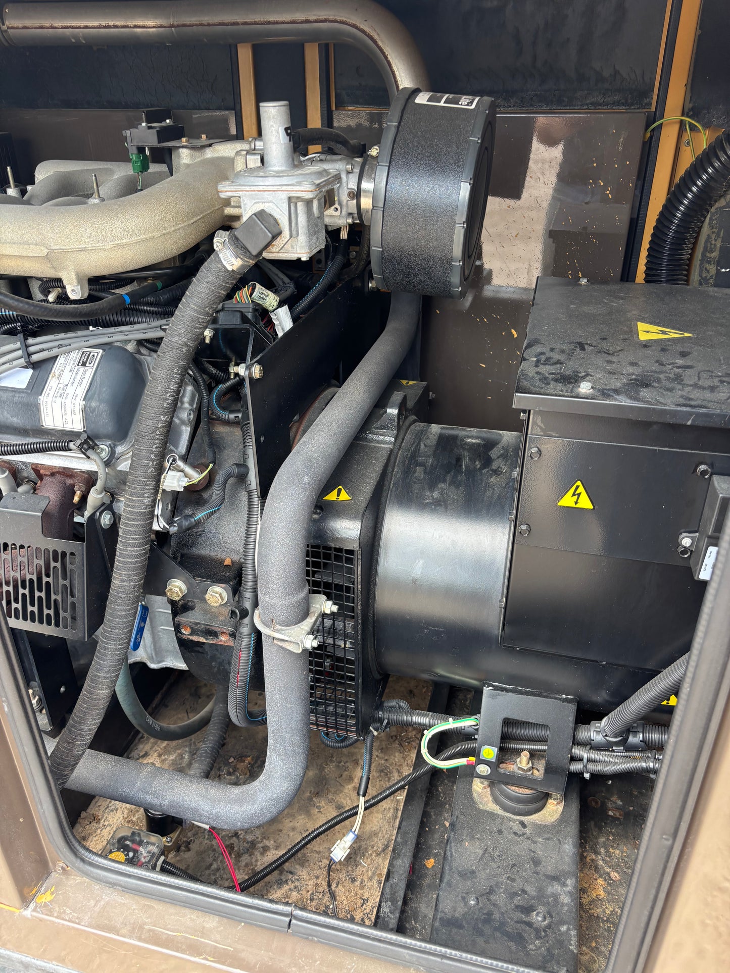 Olympian/CAT 42kw Natural Gas/Propane Generator 323 Hours